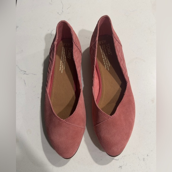 TOMS Women's Dusty Rose Suede Leather Flats - Picture 1 of 7